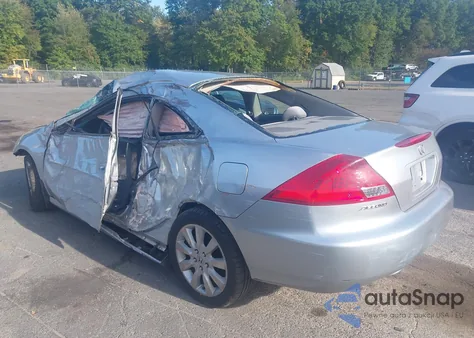 2007 Honda Accord 2.4 Lx из США, поврежденный, VIN 1HGCM72307A006615